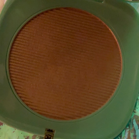 NWOB - MARC JACOBS O!MEGA Glaze - 079 GILTY - Picture 7 of 15